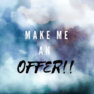 Open to all offers! 💙🤍💜